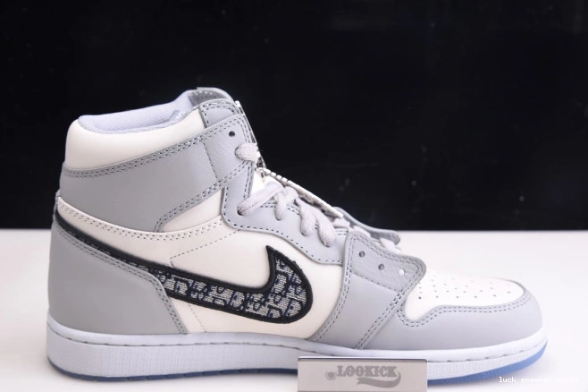 Rep LUCY x High CN8607-002 Jordan (DR box) DR Retro 1 shoe 0714